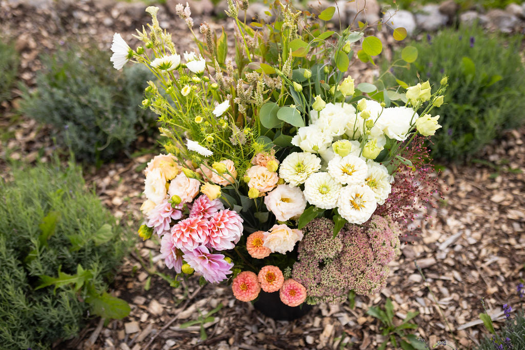 Bulk DIY Bucket of Blooms: Custom Colour Palette