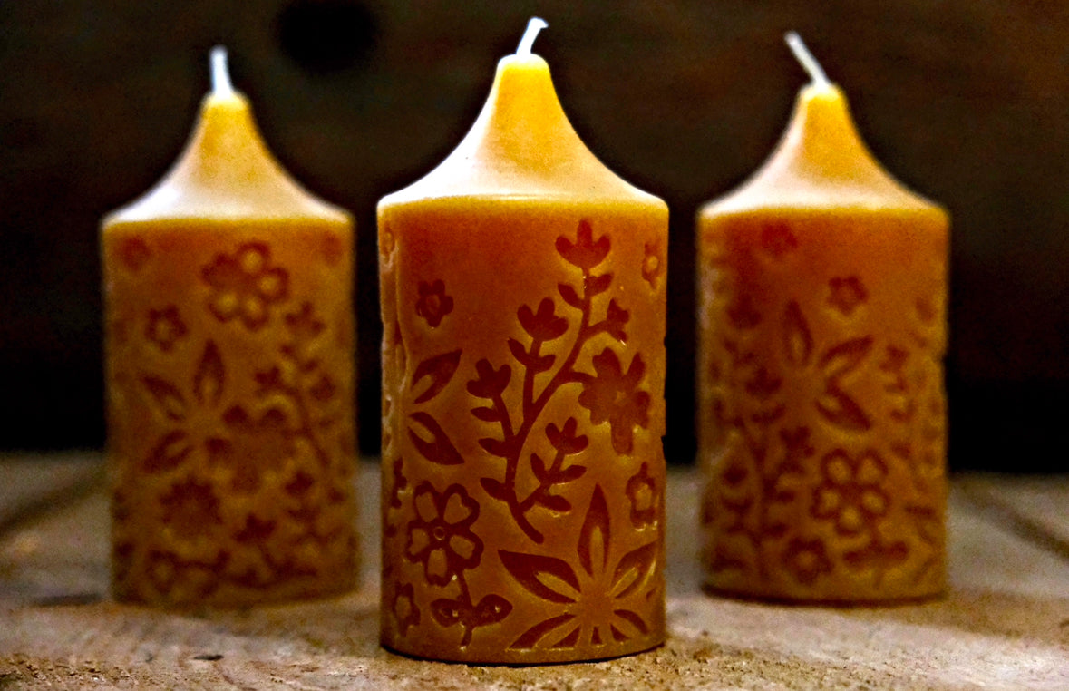 Natural Beeswax Flower Pillar Candle