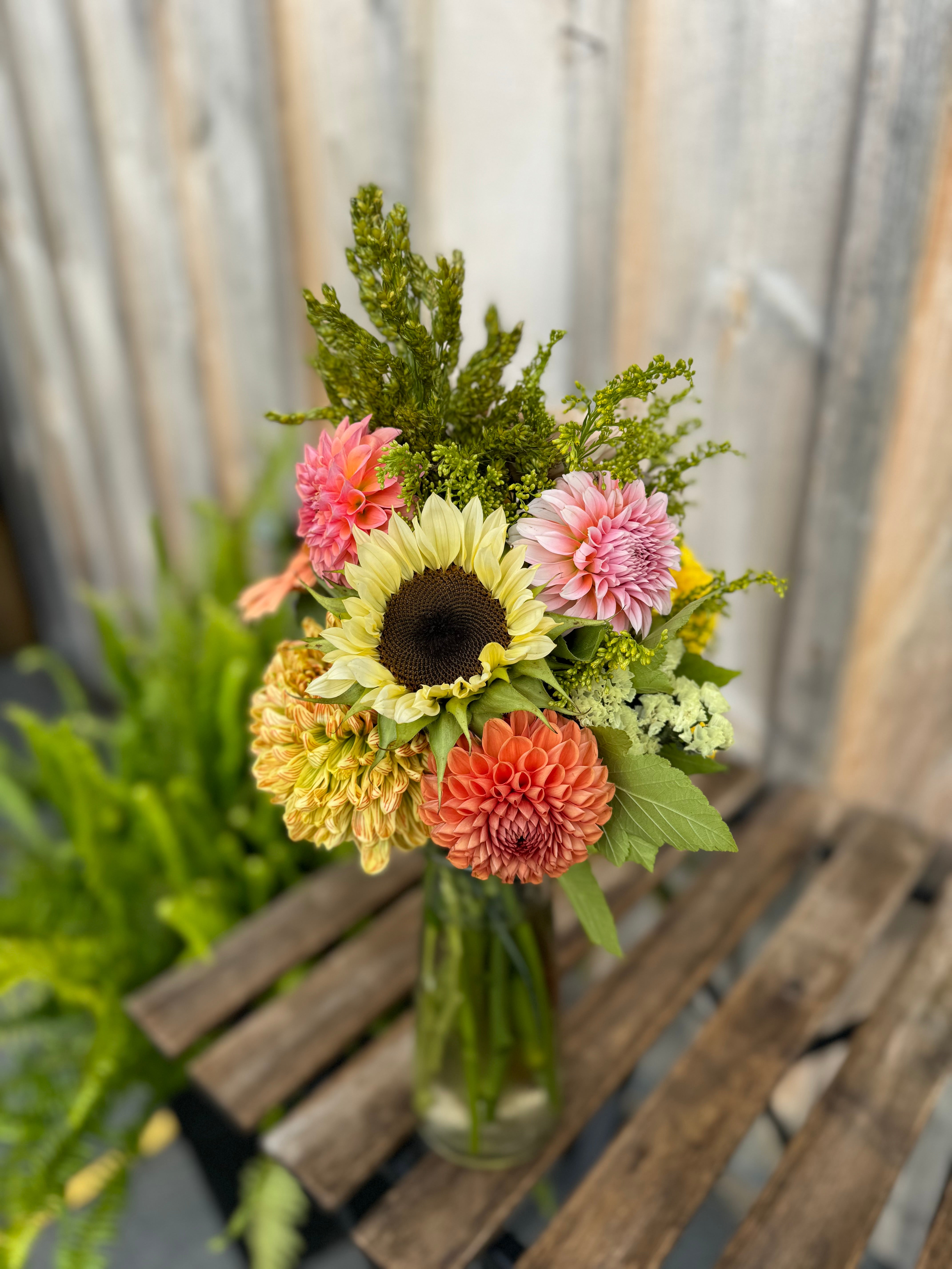 Small Vase Arrangement